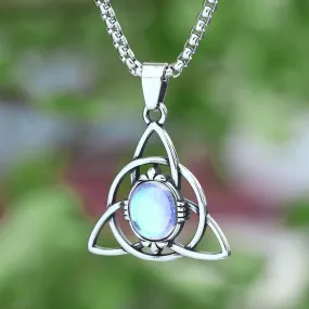 Collier Triquetra "Talisman de Féminité" avec pierre de lune