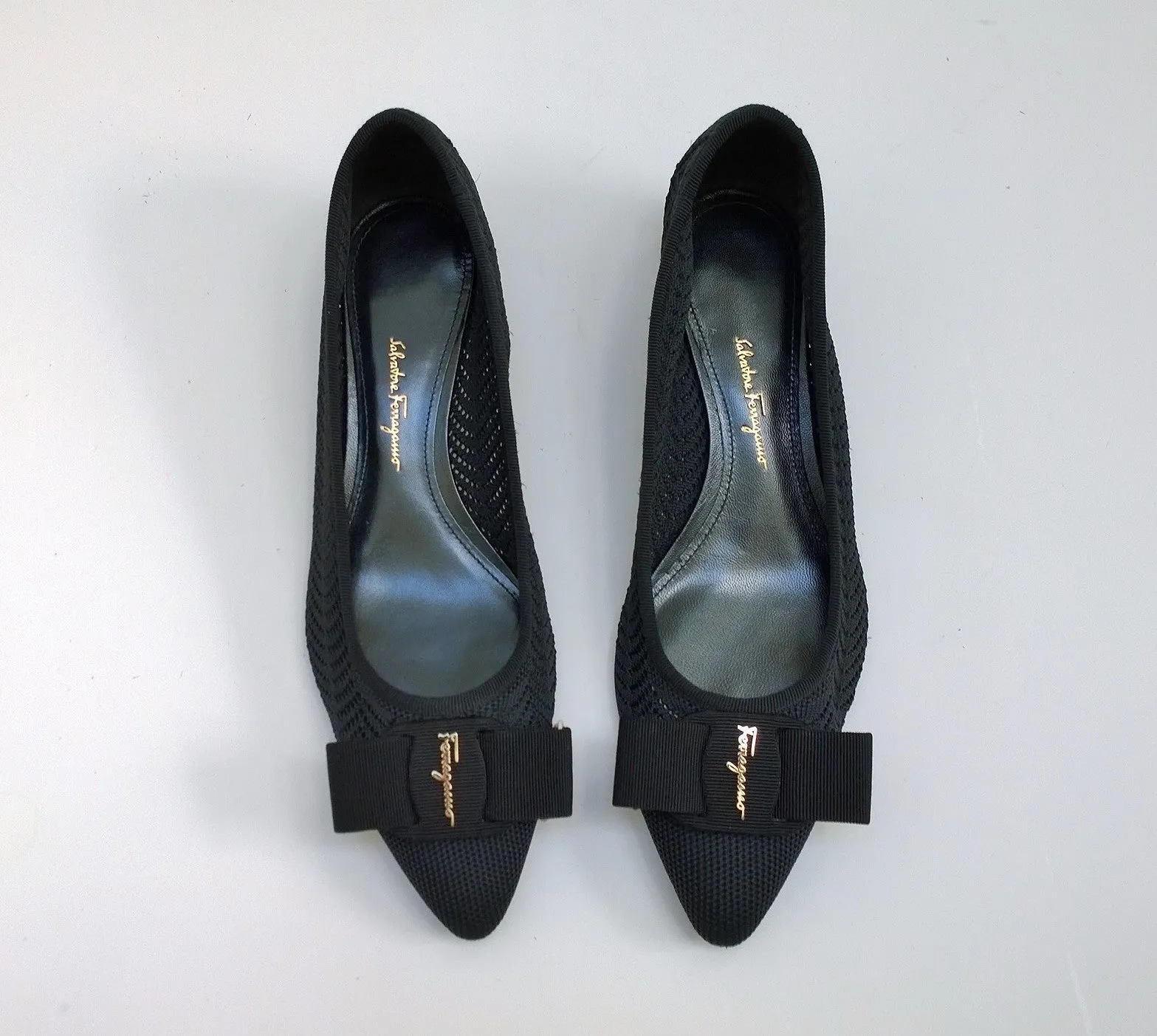 Ferragamo Viva Knit Black Bow Flats Shoes C Width