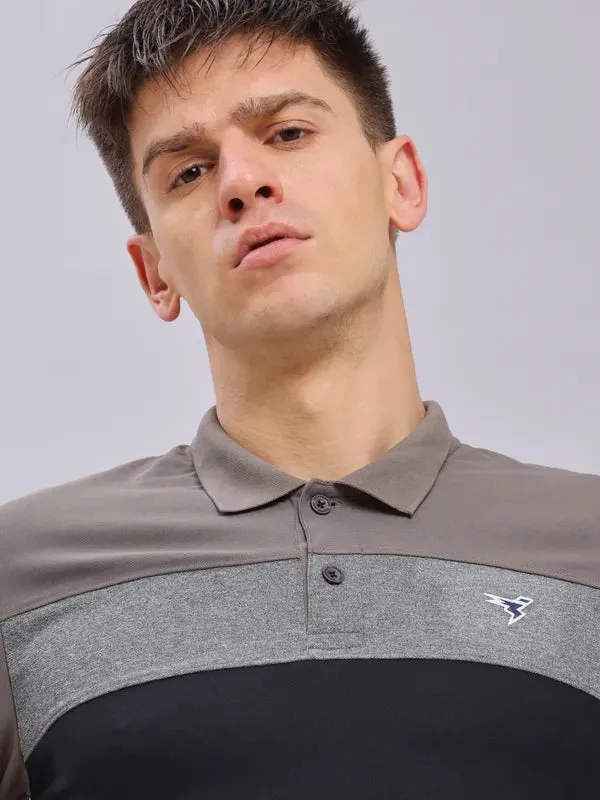 Men Colorblock Slim Fit Polo T-shirt with MATPIQ