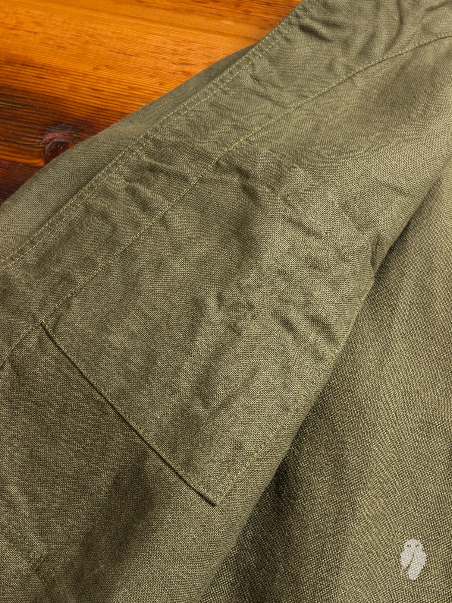 "Travail" Linen Work Jacket in Olive