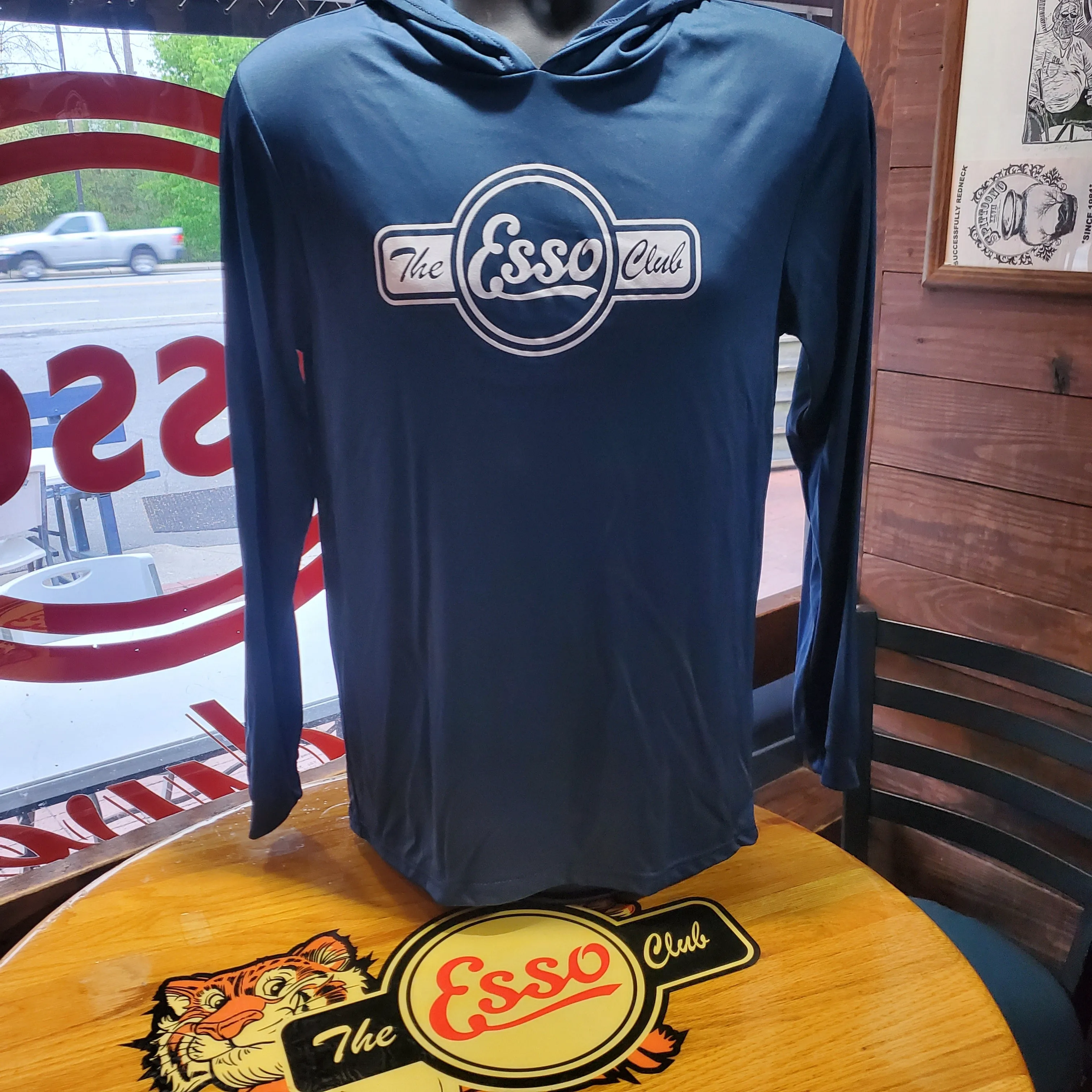 The Esso Club Bahama UV Hooded LS